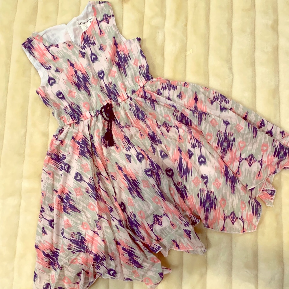 Girls dress